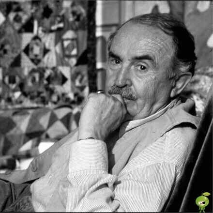 Пост от Елены Романовой О Любви....... ТОНИНО ГУЭРРА И ЭЛЕОНОРА ЯБЛОЧКИНА: абсолютно счастливая любовь, которая победила железный занавес. Он смог снова вдохнуть интерес к жизни в эту женщину,