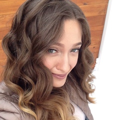 Юлия Пешонова